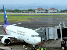 indonesian flight missed contact